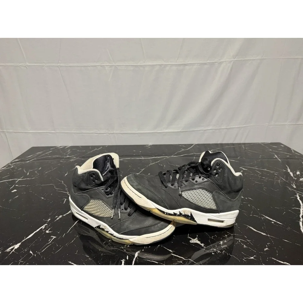 Nike Air Jordan 5 Retro 